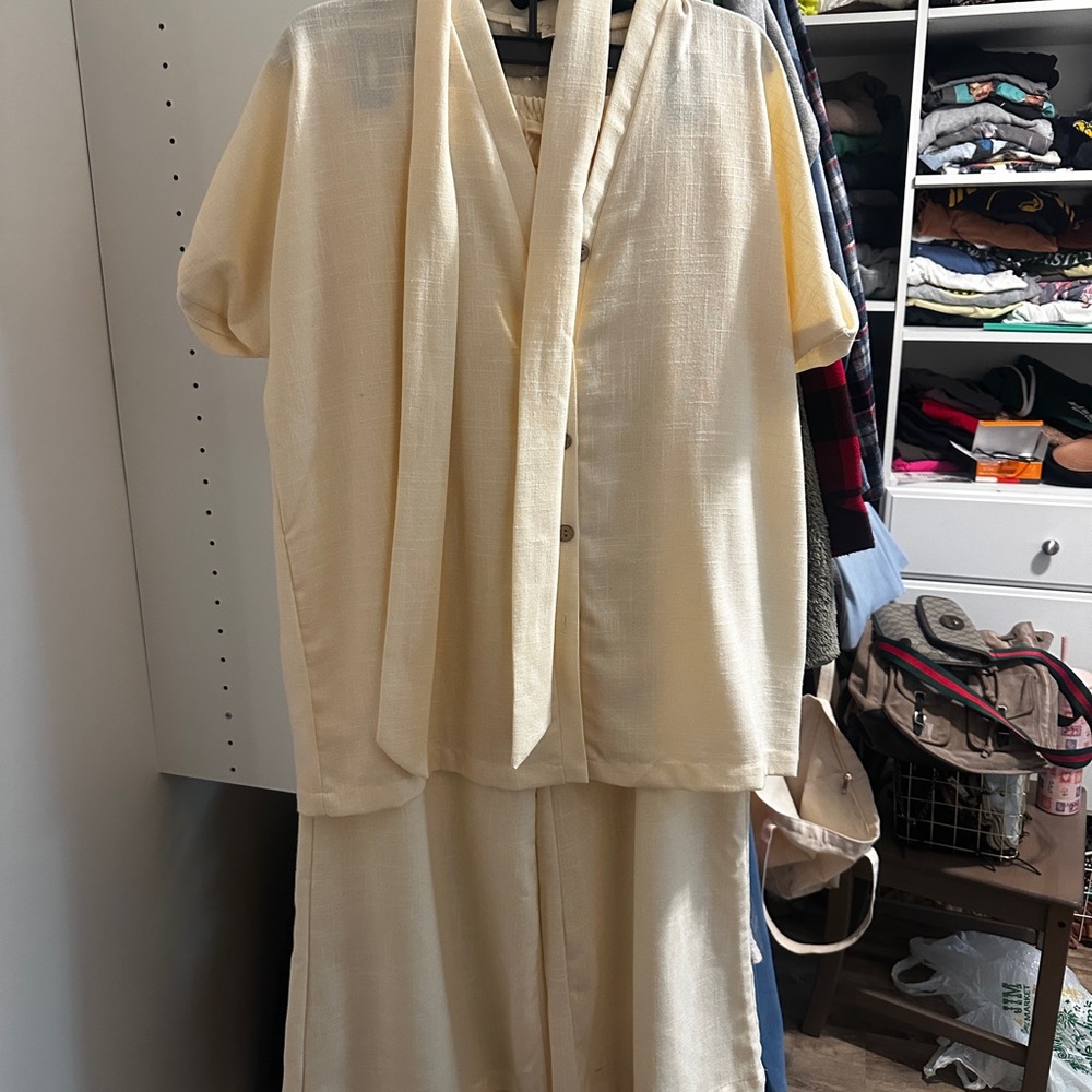 Chic Cream Women's Pantsuit